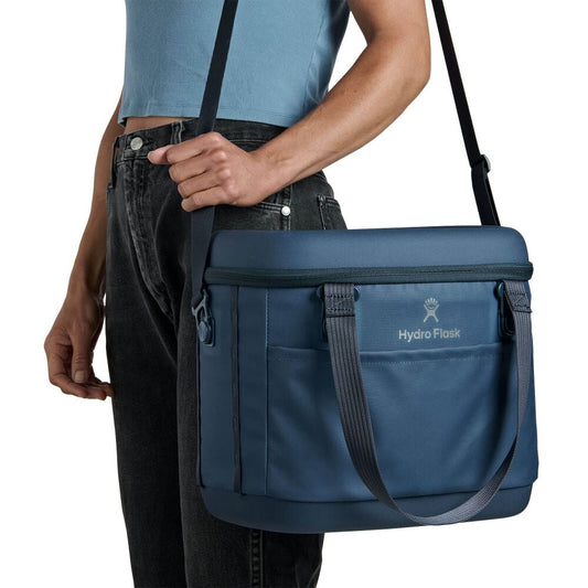 Carryout™ Soft Cooler 15 L - Capri Blue